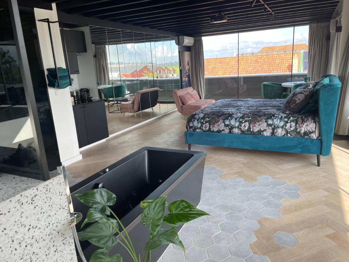 Above And Beyond - Luxe Suite Met Sauna En Stoomdouche Zaandam Exterior photo